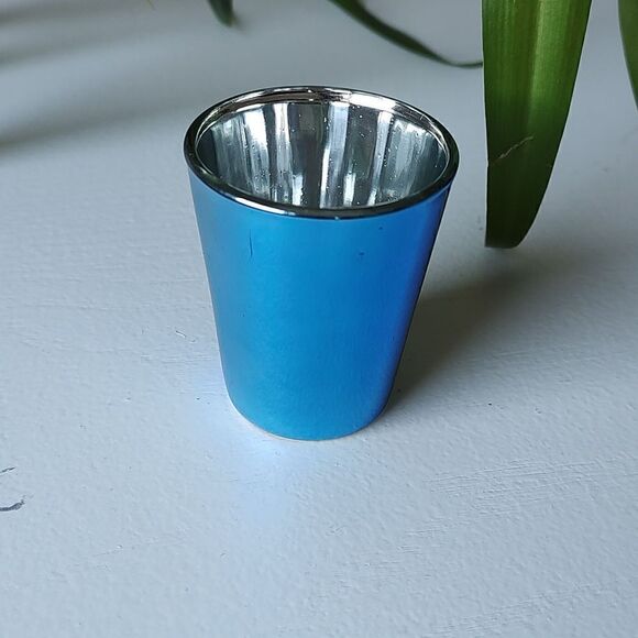 Prince Edward Island‎ & New Brunswick Souvenir Shot Glass - Picture 2 of 4